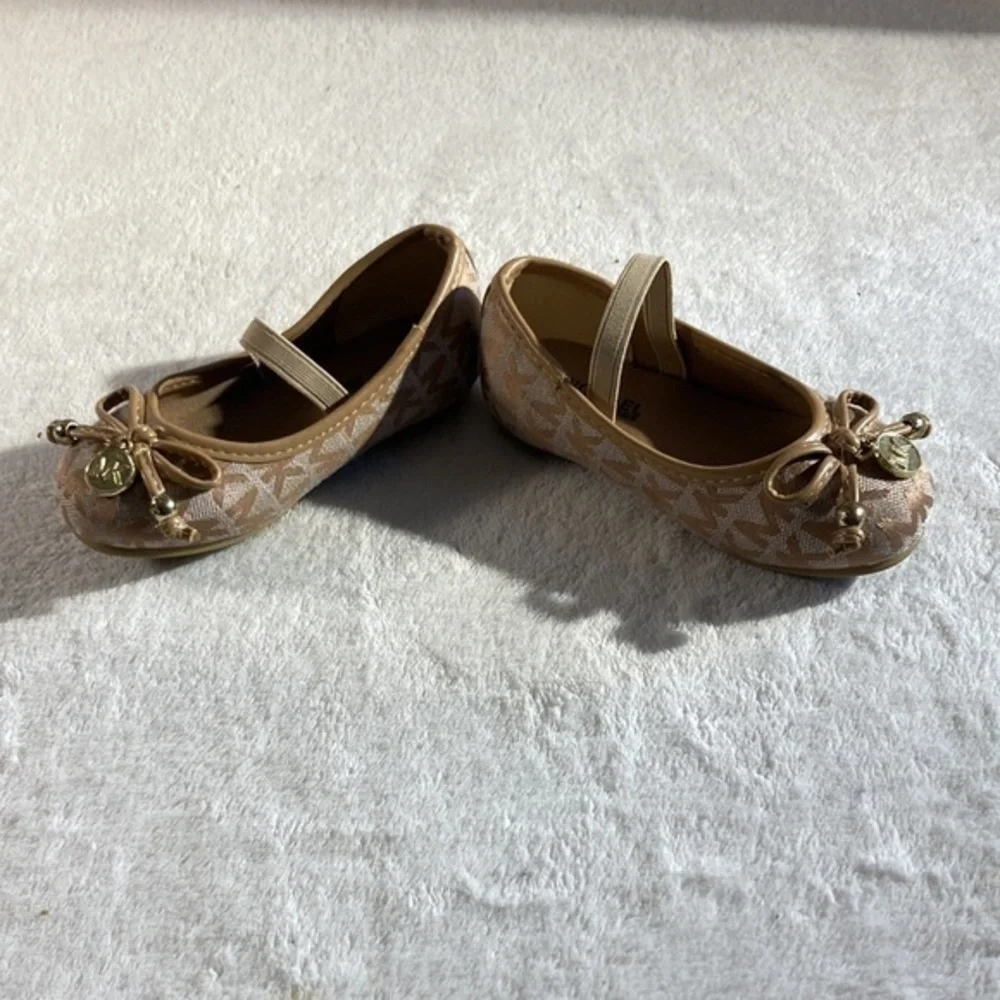 Michael Michael Kors Lil Fatima Ballet Flats